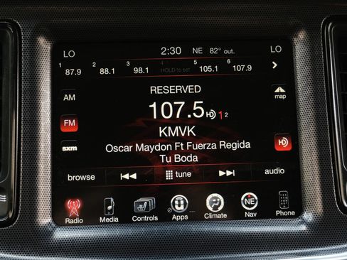 Used 2015 Dodge Challenger R/T Plus RWD image 30