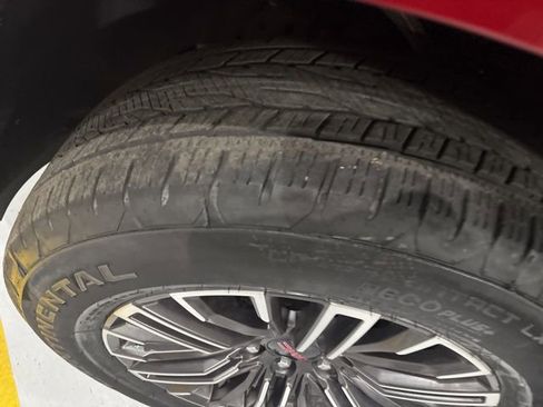 Used 2025 GMC Yukon XL Elevation w/ Elevation Premium Package image 39