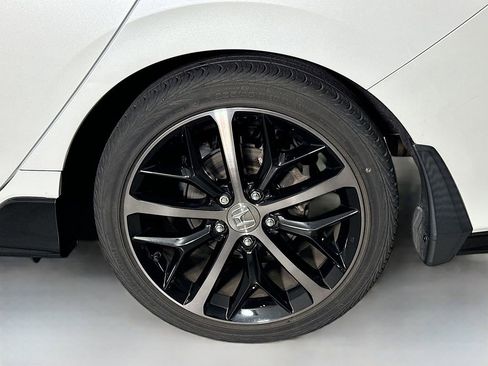 Used 2020 Honda Civic Sport Touring image 32