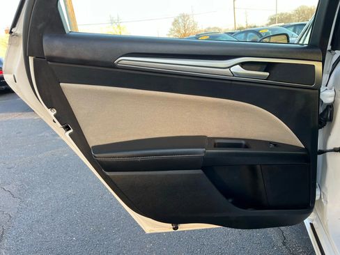 Used 2018 Ford Fusion S image 22