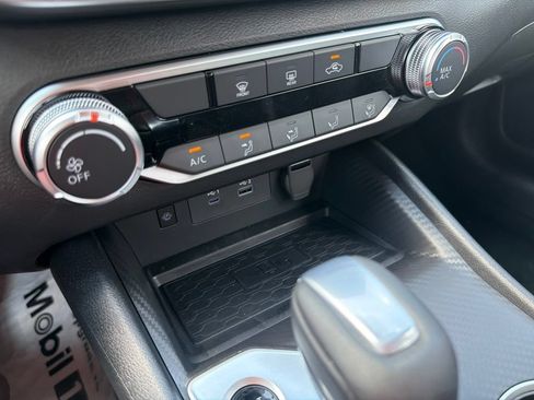 New 2026 Nissan Altima 2.5 SR FWD image 21