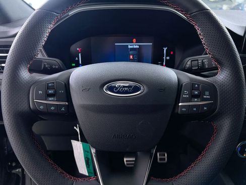 Used 2024 Ford Escape ST-Line w/ Equipment Group 301A image 16