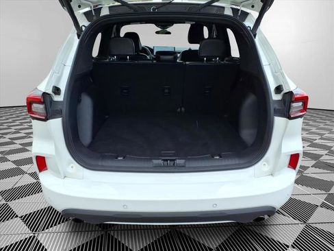 Used 2023 Ford Escape ST-Line w/ Tech Pack #1 AWD/4WD image 12