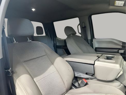 Used 2022 Ford F250 XLT w/ XLT Value Package AWD/4WD image 23