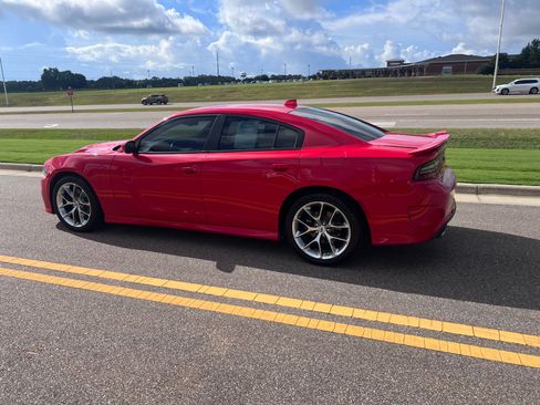 Used 2022 Dodge Charger GT RWD image 6