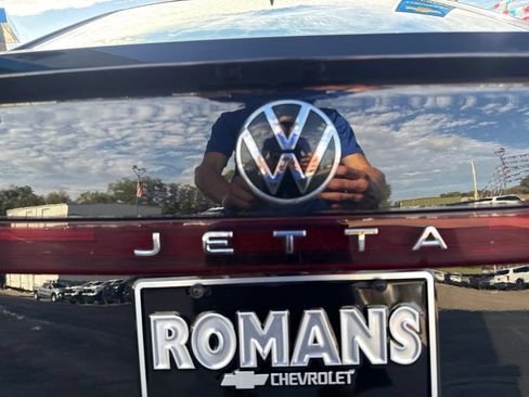 Used 2025 Volkswagen Jetta S FWD image 11