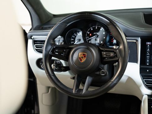 Certified 2023 Porsche Macan GTS AWD/4WD image 27