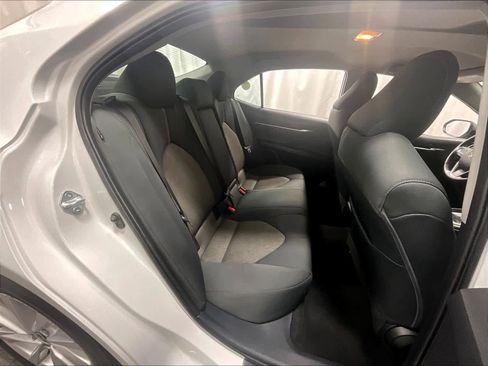 Used 2022 Toyota Camry LE w/ Cold Weather Package image 16