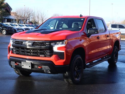 Used 2024 Chevrolet Silverado 1500 LT Trail Boss w/ Convenience Package II image 31