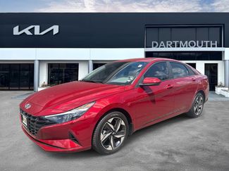 Used 2023 Hyundai Elantra SEL w/ Convenience Package image 1