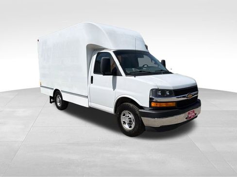 Used 2020 Chevrolet Express 3500 w/ Power Convenience Package RWD image 1