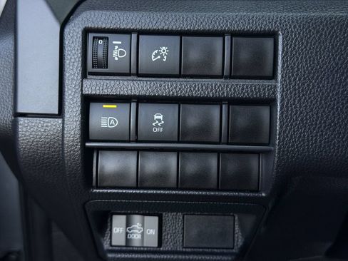 Used 2026 Toyota Tacoma SR AWD/4WD image 23