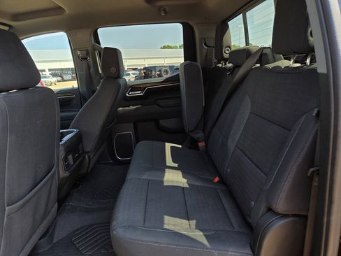 Used 2023 Chevrolet Silverado 1500 LT AWD/4WD image 20