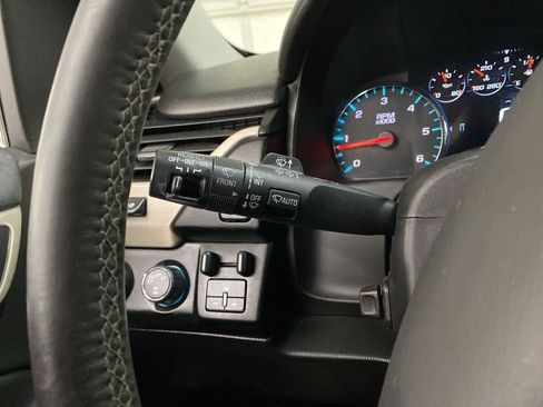 Used 2017 GMC Yukon Denali w/ Open Road Package image 22