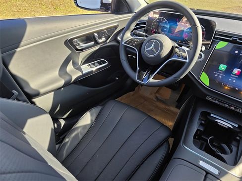 New 2026 Mercedes-Benz E 450 4MATIC Sedan image 26