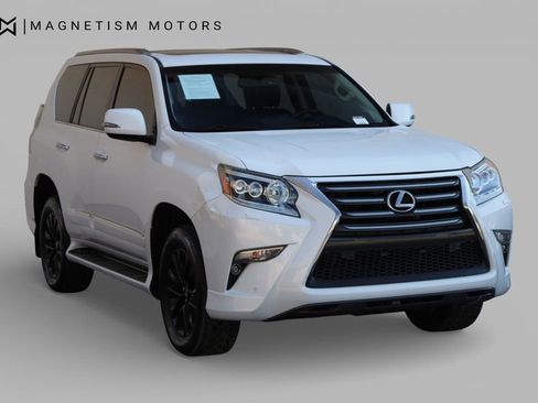 Used 2014 Lexus GX 460 w/ Premium Package image 4