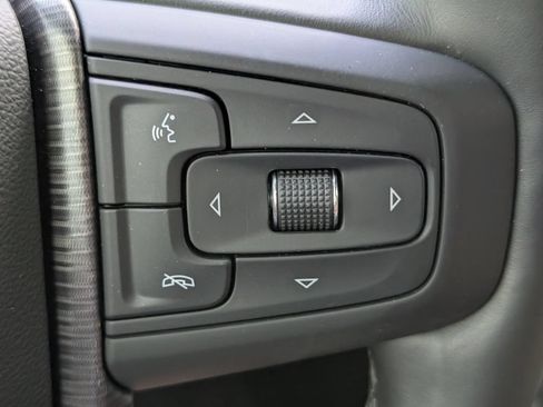 Used 2023 GMC Yukon Denali Ultimate AWD/4WD image 16