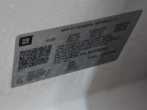 Used 2020 Cadillac Escalade Platinum image 38