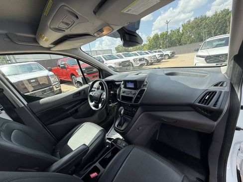 Used 2019 Ford Transit Connect XL FWD image 13