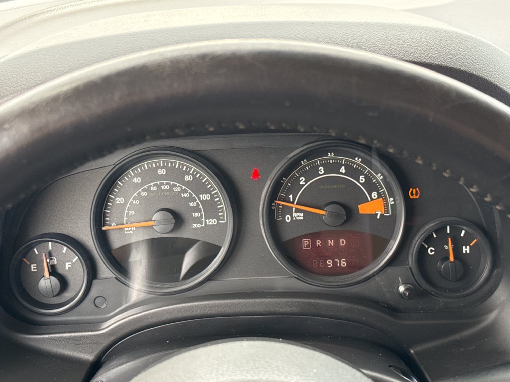 Used 2016 Jeep Patriot Sport FWD image 17