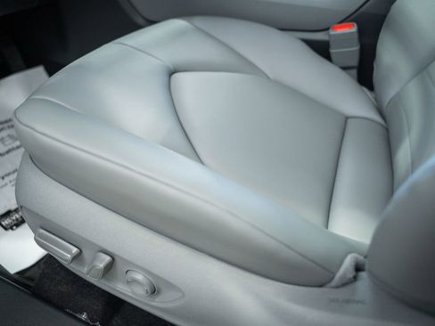New 2026 Toyota Highlander XLE AWD/4WD image 39