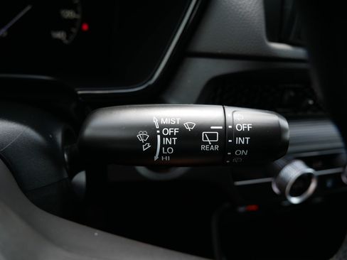 Used 2024 Honda CR-V LX image 31