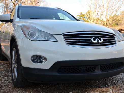 Used 2014 INFINITI QX50 Journey w/ Premium Package image 3