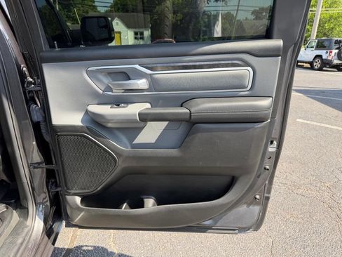 Used 2020 RAM 1500 Big Horn AWD/4WD image 26