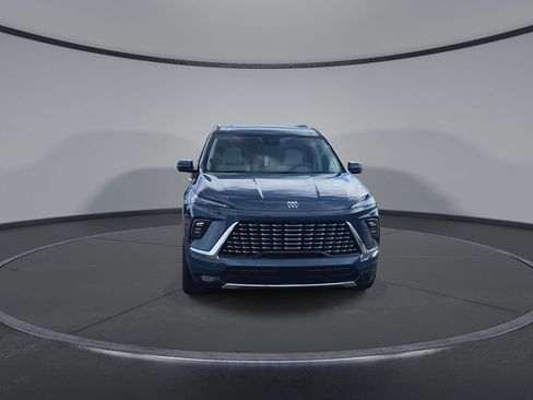 New 2026 Buick Enclave Avenir w/ Super Cruise Package image 3