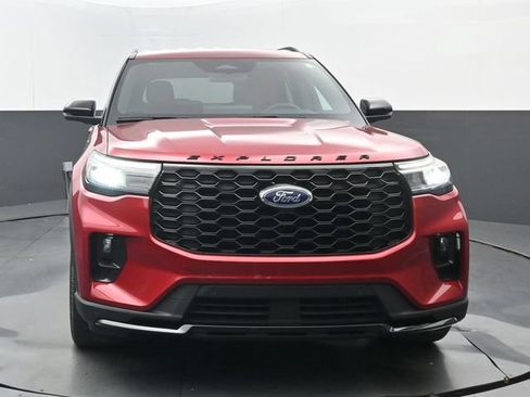 Used 2025 Ford Explorer ST-Line w/ Premium Package RWD image 5