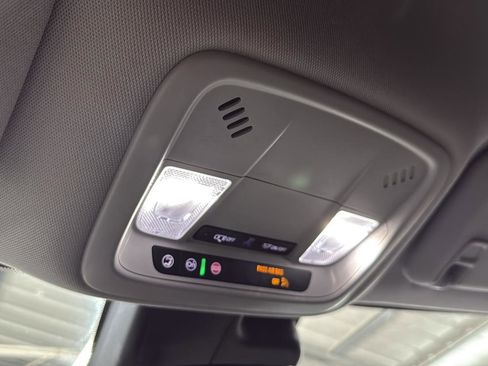 Used 2024 Chevrolet Malibu LT image 23