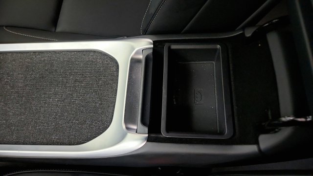 Used 2024 Lucid Air Pure RWD image 65