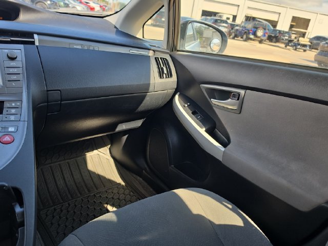 Used 2012 Toyota Prius Prime Plug-In Hybrid FWD image 9