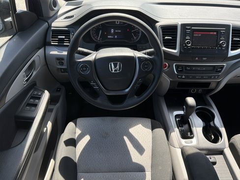 Used 2019 Honda Ridgeline RT image 28