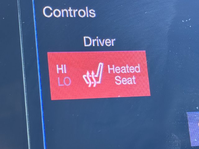Used 2017 Chrysler Pacifica Touring-L FWD image 18