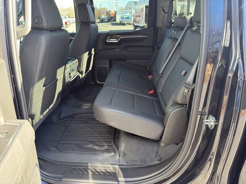 New 2026 GMC Sierra 1500 Elevation w/ Elevation Premium Package image 17