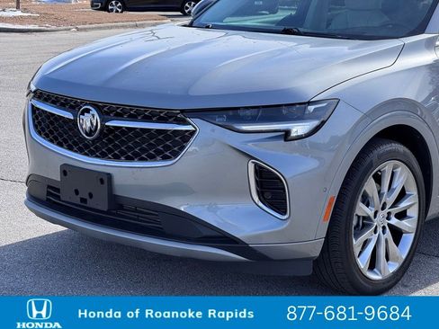 Used 2023 Buick Envision Avenir image 39