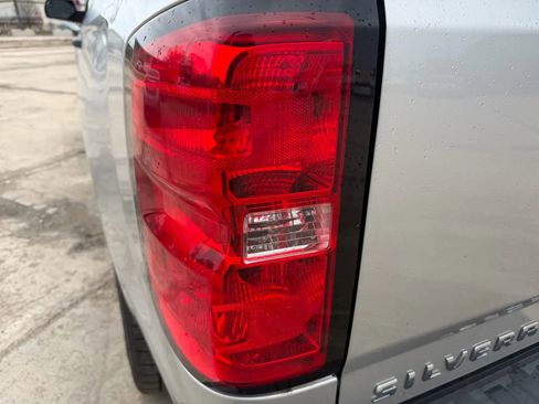 Used 2018 Chevrolet Silverado 1500 Custom w/ Rally 1 Edition image 17