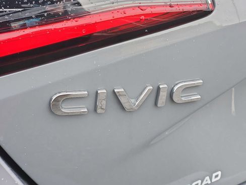 Certified 2025 Honda Civic Sport image 29