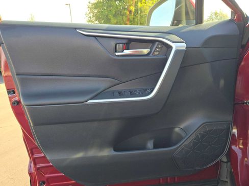 Certified 2024 Toyota RAV4 XLE Premium image 21