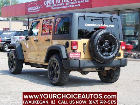 Used 2013 Jeep Wrangler Unlimited Sport image 7