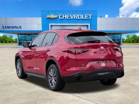 Used 2023 Alfa Romeo Stelvio Sprint RWD image 3