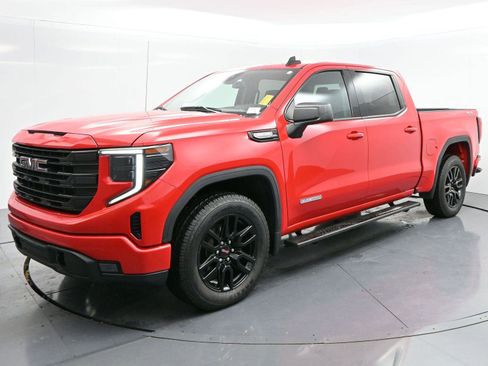 Used 2022 GMC Sierra 1500 Elevation image 3