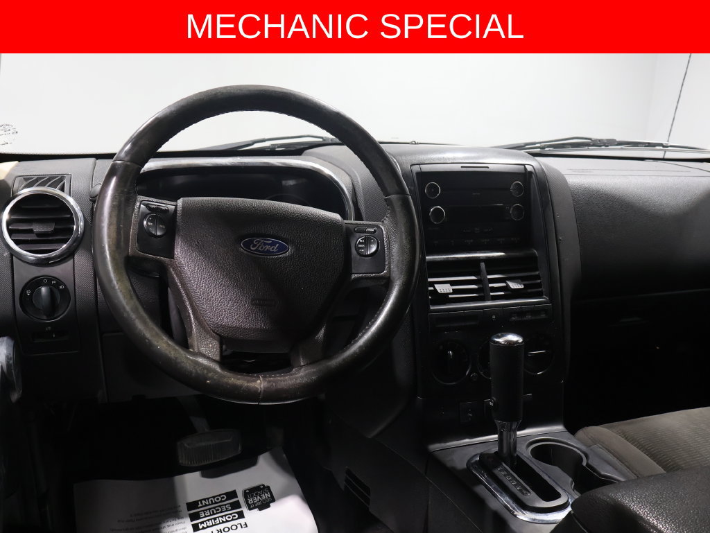 Used 2010 Ford Explorer XLT AWD/4WD image 6