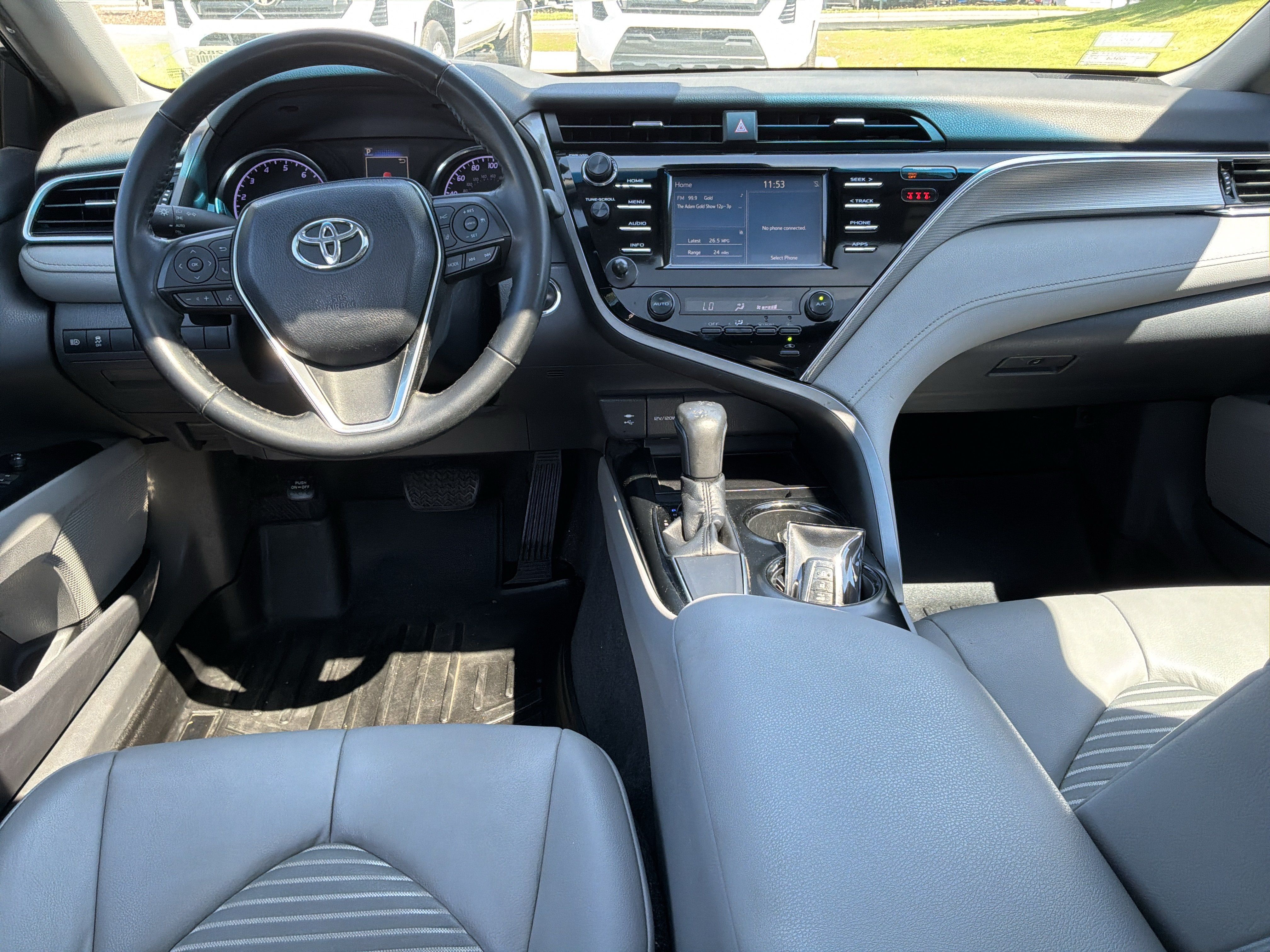 Used 2018 Toyota Camry SE w/ Moonroof Package FWD image 28