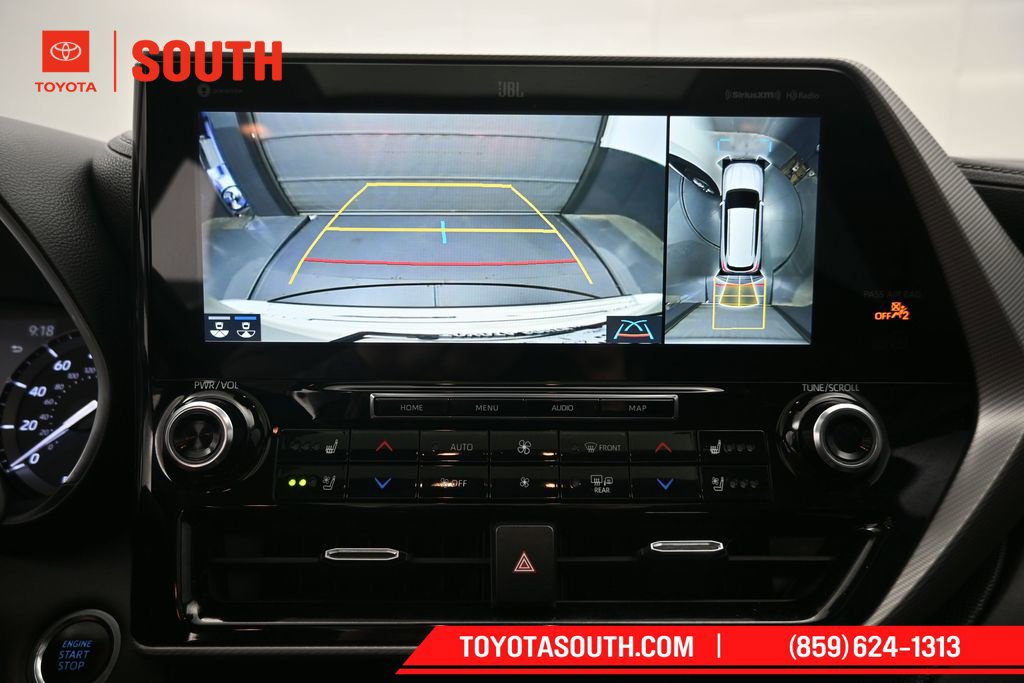 Used 2021 Toyota Highlander Platinum AWD/4WD image 18