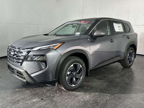New 2026 Nissan Rogue SV AWD/4WD image 4