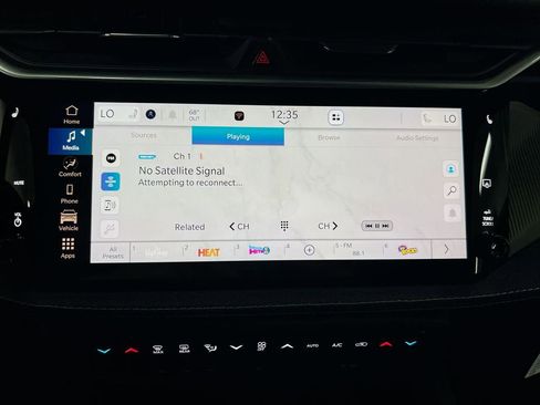New 2026 Jeep Cherokee Laredo AWD/4WD image 9