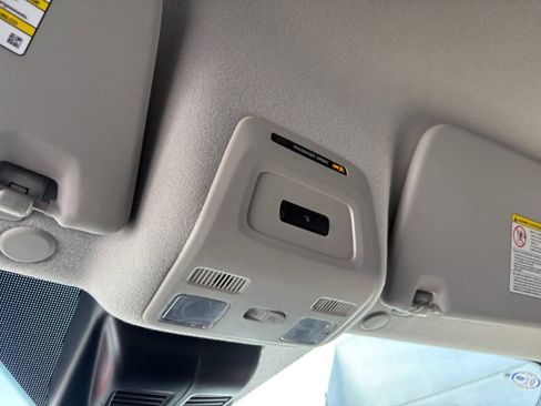 Used 2024 Ford Transit 250 148 High Roof RWD image 22