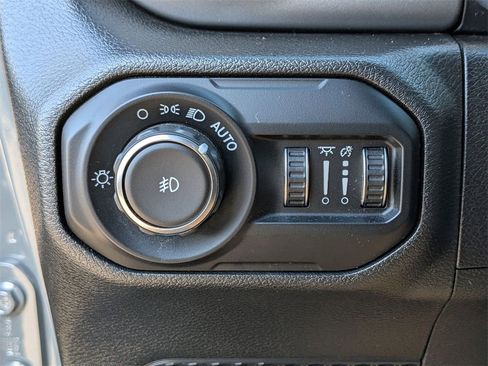 Certified 2022 Jeep Wrangler Unlimited Sport image 12